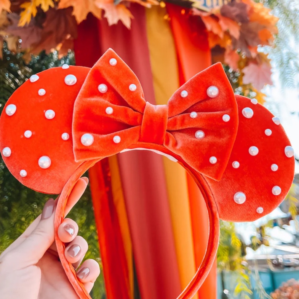 Velvet Pearl Disney Mickey Mouse Ears!